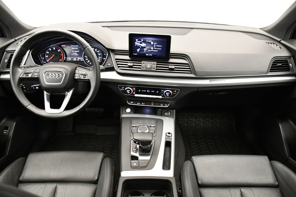 Thumbnail: 2020 Audi Q5 - 20