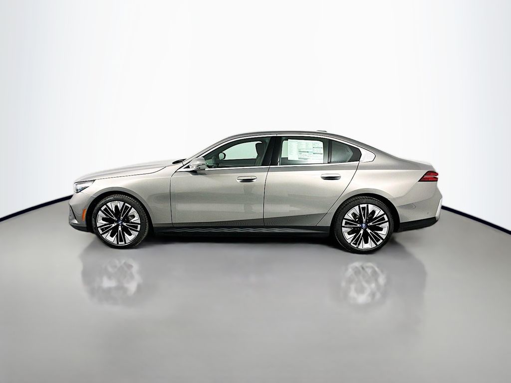 2025 BMW i5 eDrive40 8