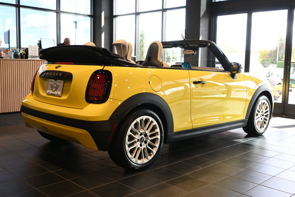 Thumbnail: 2026 MINI Cooper - 7