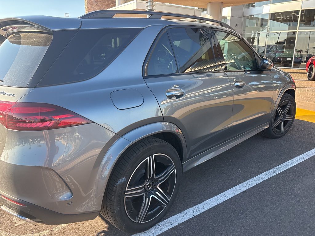 Thumbnail: 2025 Mercedes-Benz GLE - 6