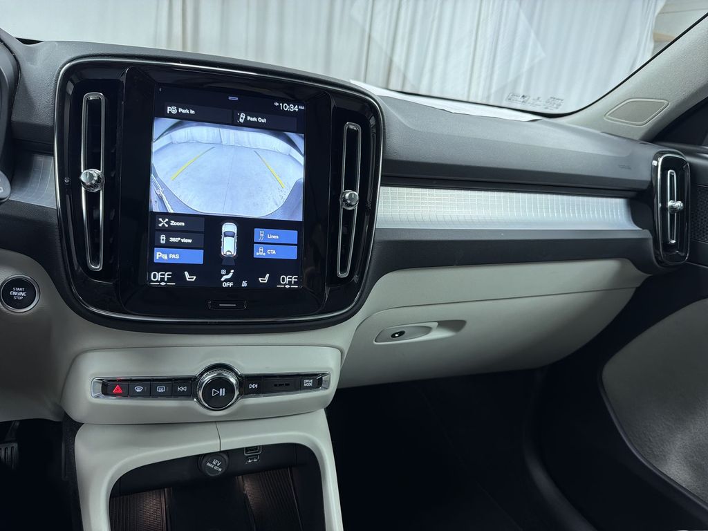 Used 2019 Volvo XC40 SUV