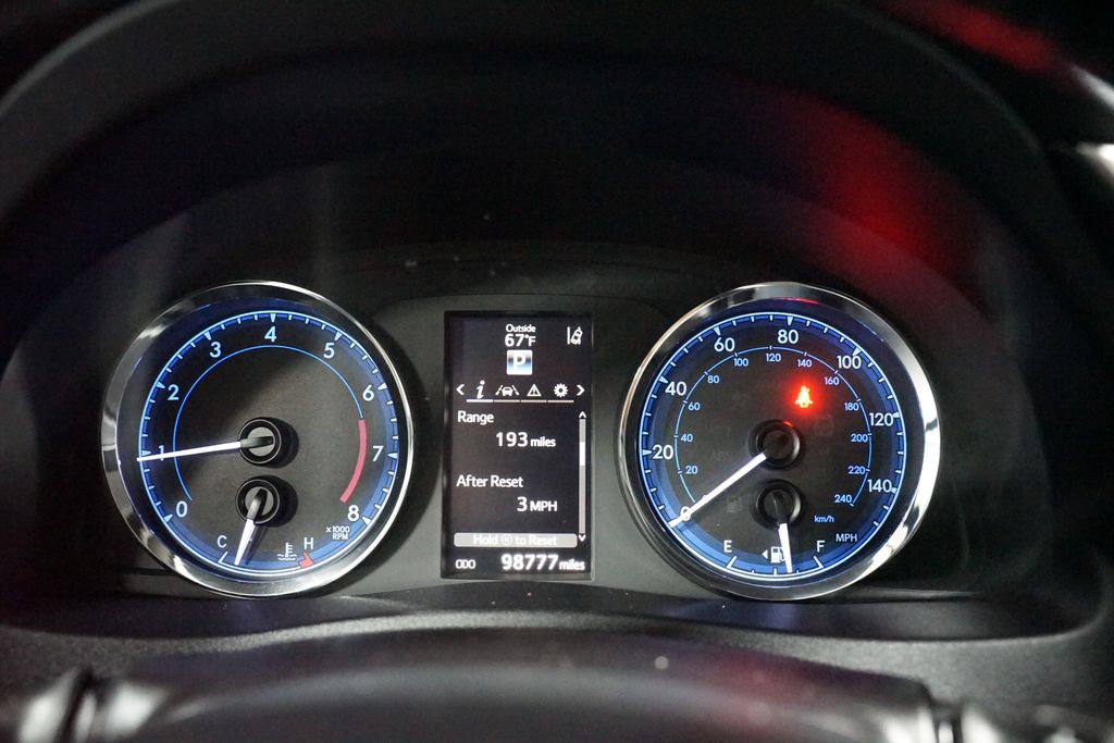 Thumbnail: 2019 Toyota Corolla - 16