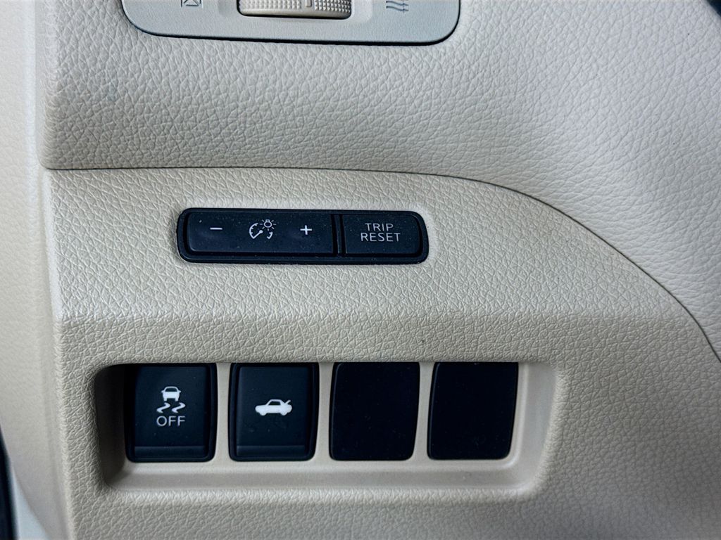 Used Car 2013 Nissan Altima  2.5 Sv For Sale Under $10,000 In Austin, Texas