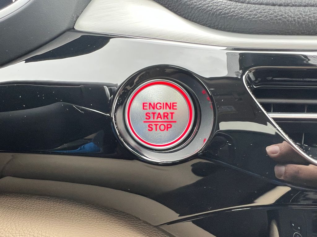 Thumbnail: 2025 Acura MDX - 20