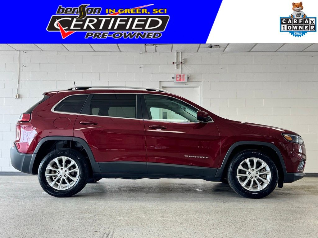 Velvet Red Pearlcoat 2019 Jeep Cherokee Latitude FWD SUV / Crossover Front-Wheel Drive 9-Speed Automatic