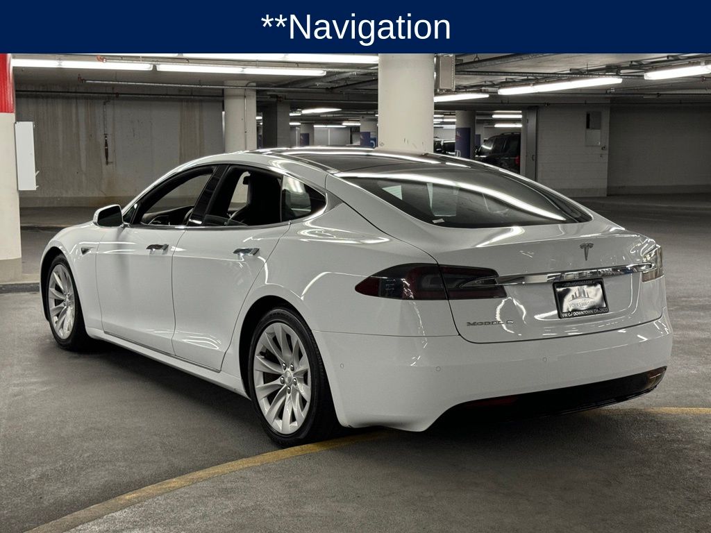 2016 Tesla Model S 70D 5