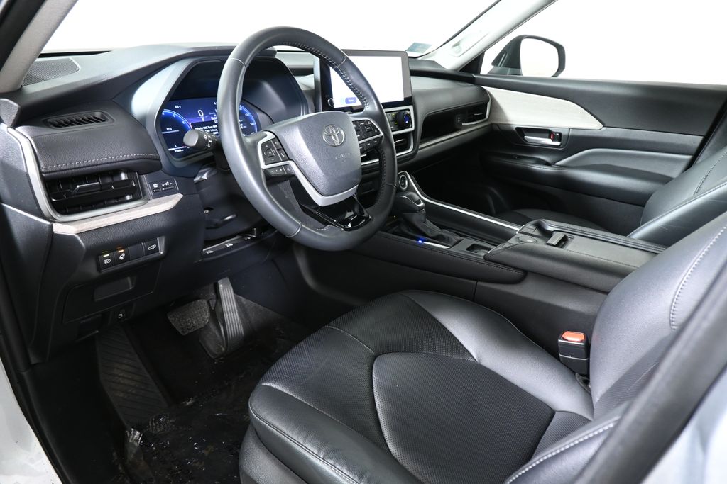 Thumbnail: 2024 Toyota Grand Highlander - 13