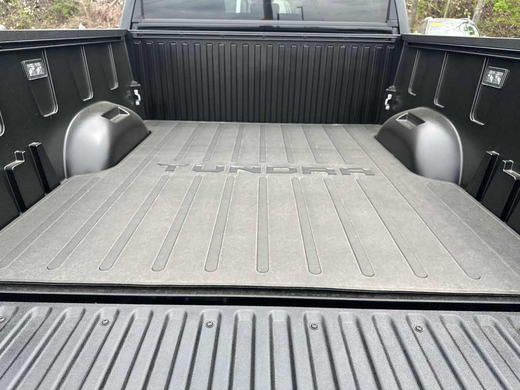 2026 Toyota Tundra Platinum - Photo 14