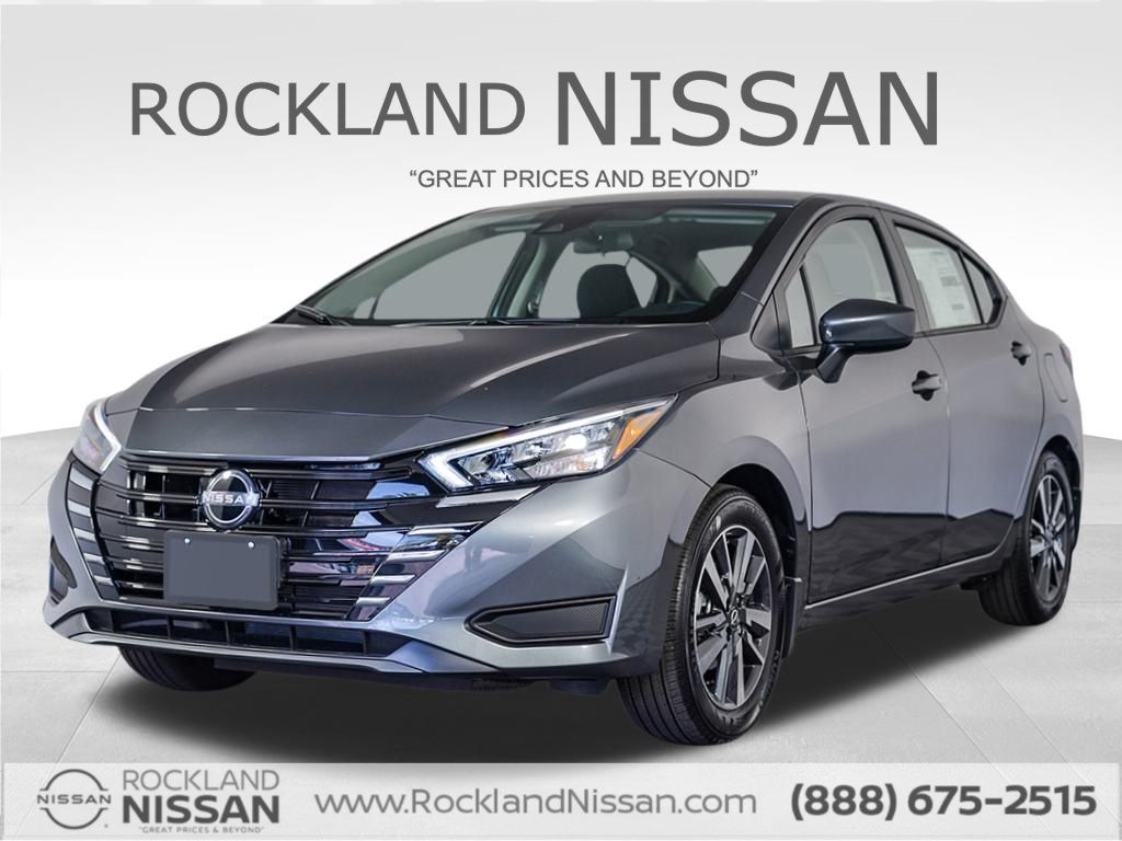 2025 Nissan Versa SV FWD
