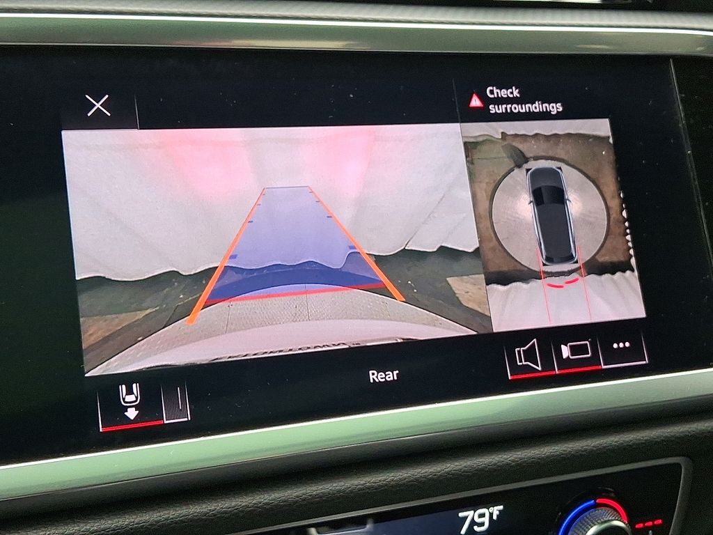 Thumbnail: 2022 Audi Q3 - 19