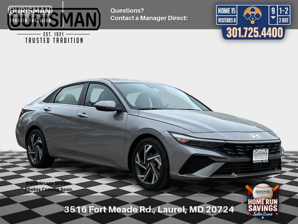 Fluid Metal 2025 Hyundai Elantra Limited FWD Sedan Front-Wheel Drive Continuously Variable Transmission