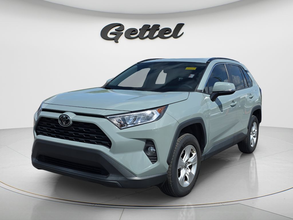 Lunar 2021 Toyota RAV4 XLE FWD SUV / Crossover Front-Wheel Drive 8-Speed Automatic