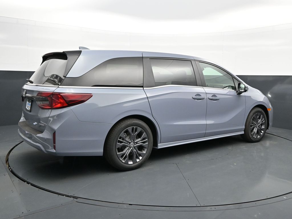 New 2026 Gray Honda Touring image 7