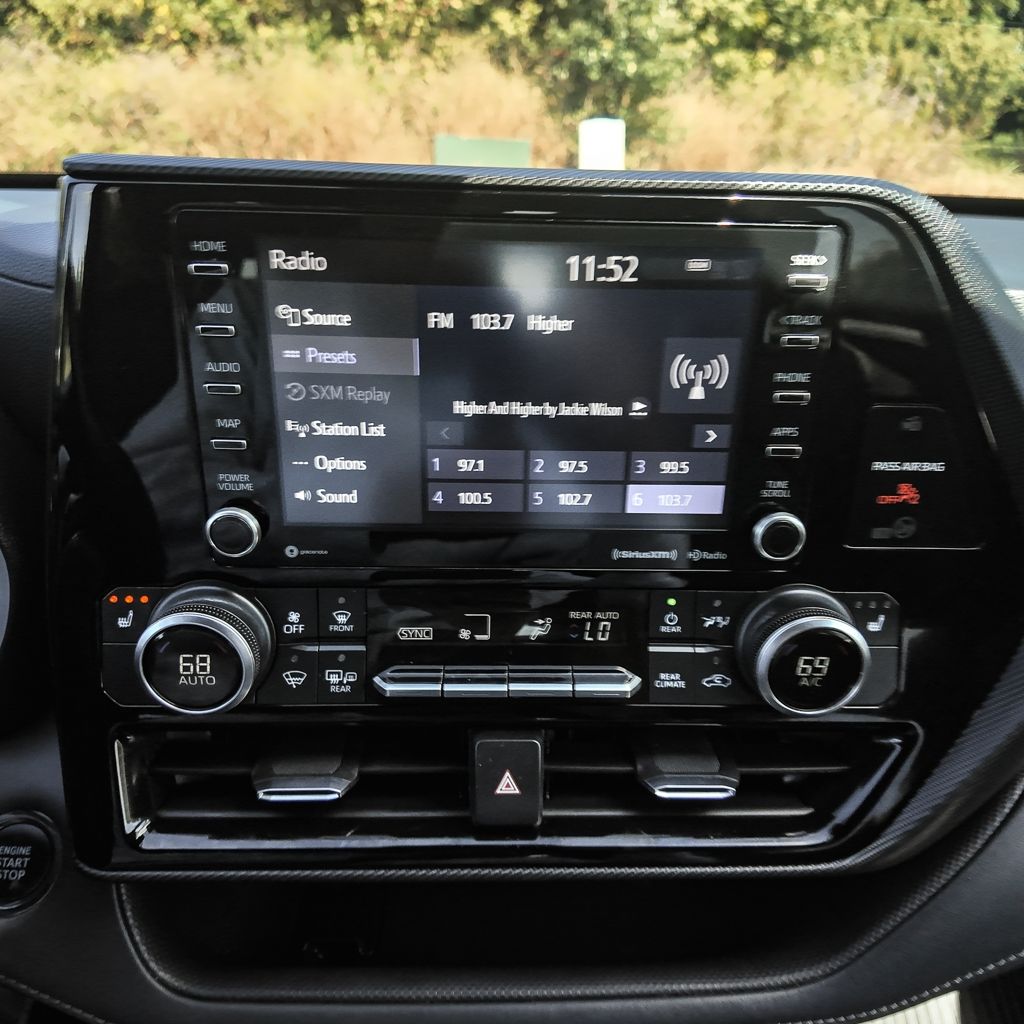 2022 Toyota Highlander XSE - Photo 19