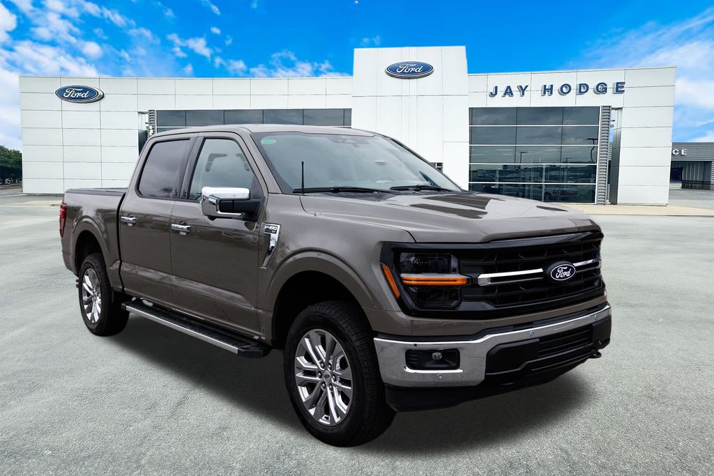 2025 Ford F-150 XLT SuperCrew 4WD