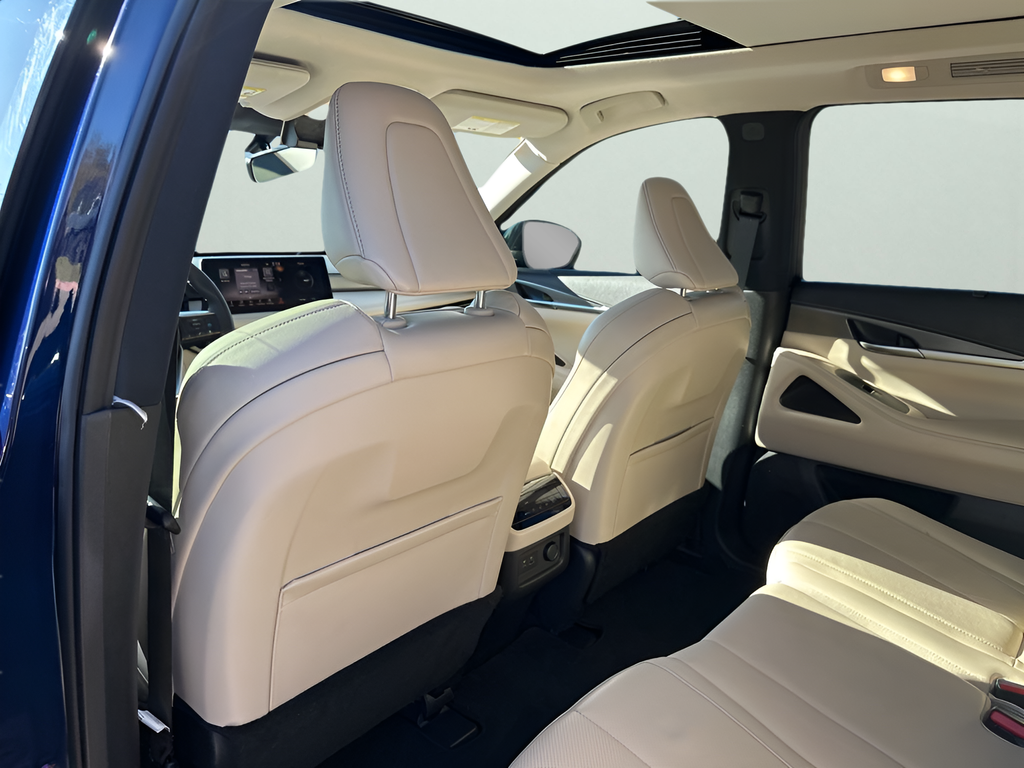 Used Car 2023 Infiniti Qx60  Luxe For Sale Under $40,000 In Austin, Texas