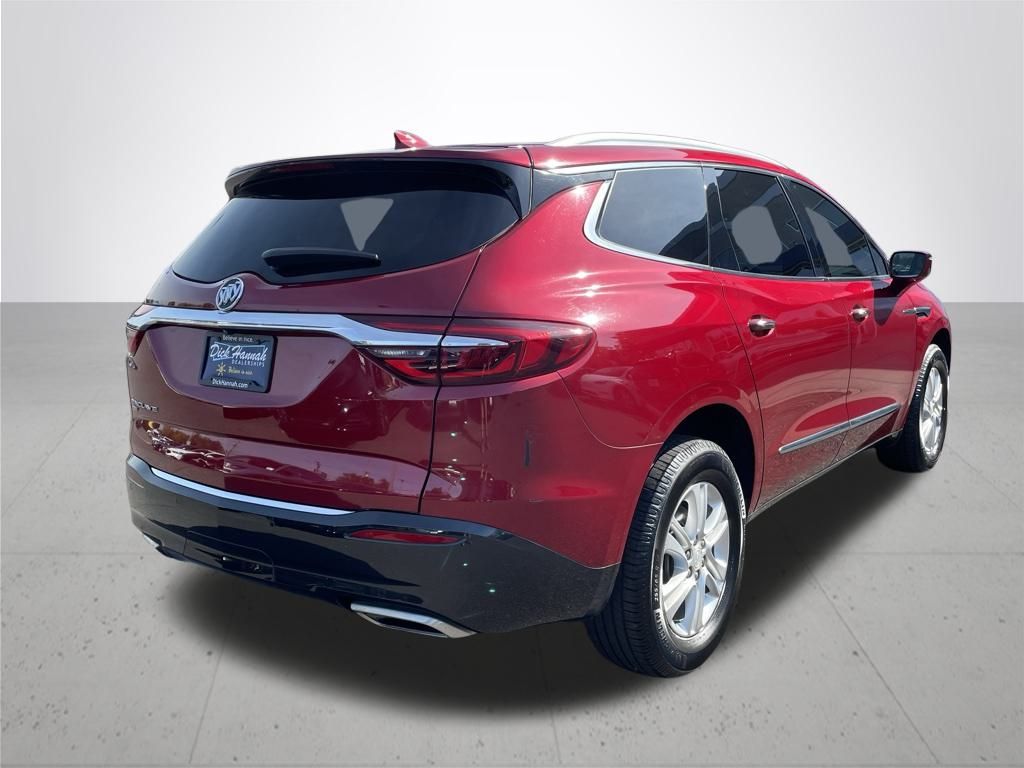 2020 Buick Enclave Essence