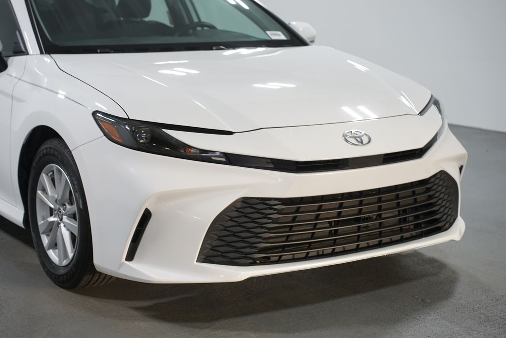 Thumbnail: 2025 Toyota Camry - 4