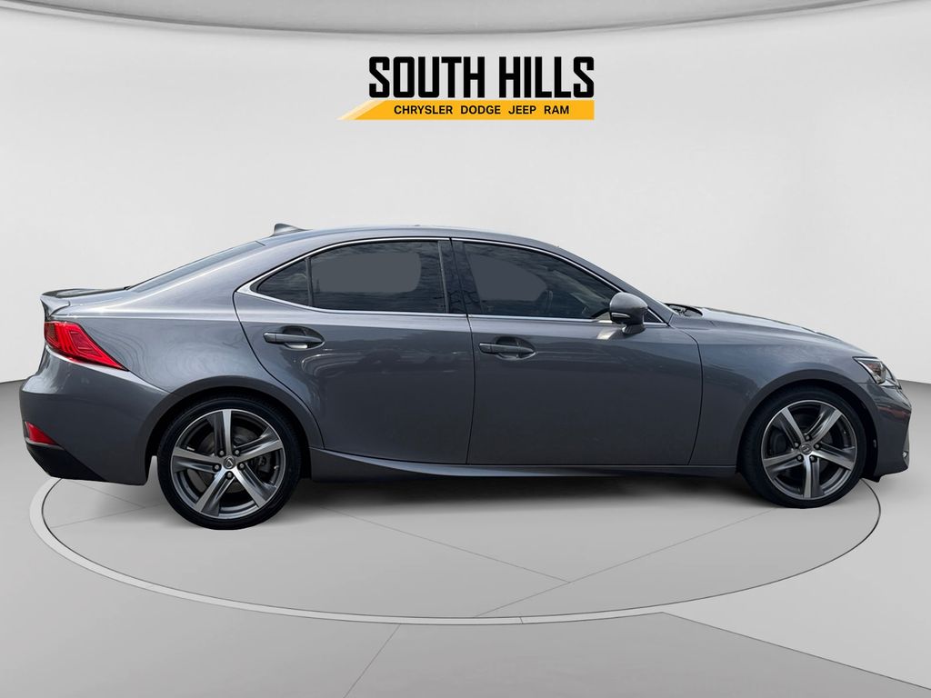2018 Lexus IS 300 - 5