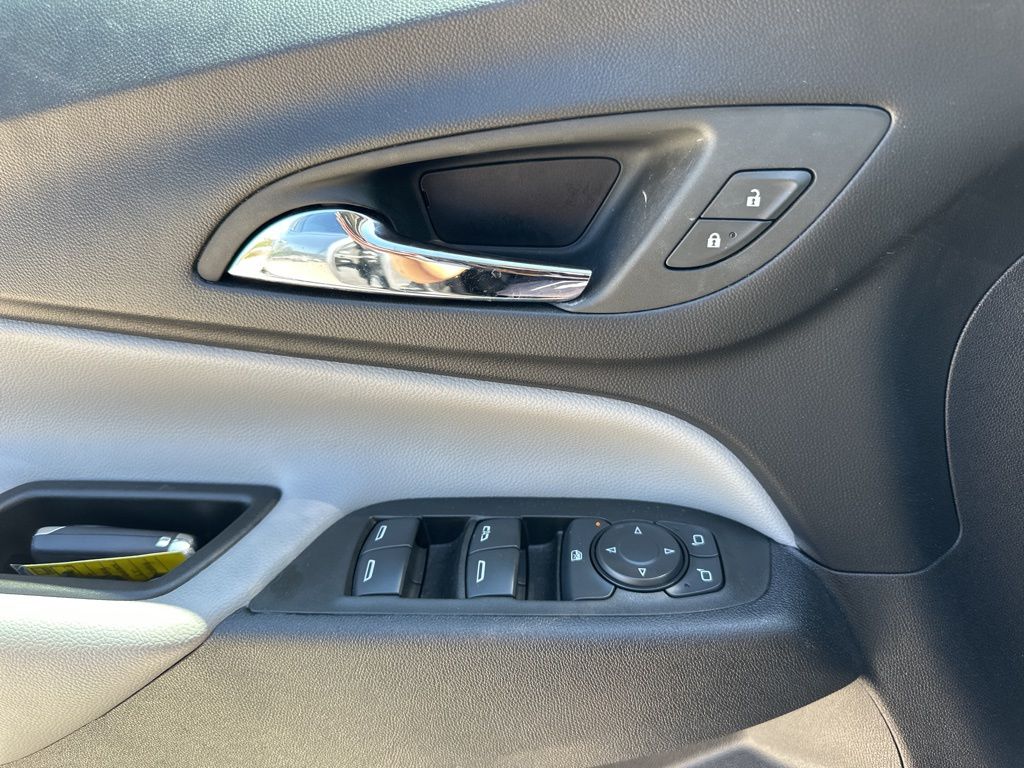 2024 Sterling Gray Metallic Chevrolet Equinox LT FWD SUV