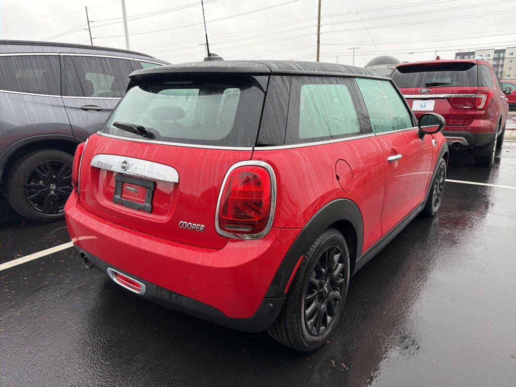 Thumbnail: 2019 MINI Cooper - 3