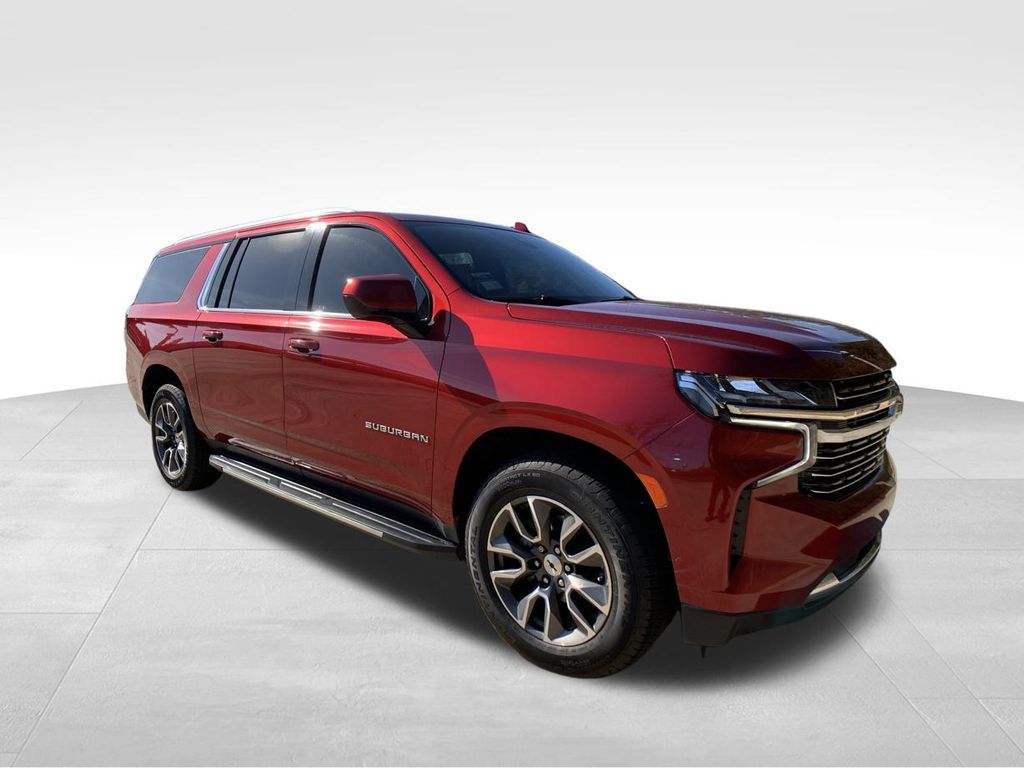 2021 Chevrolet Suburban LT 8