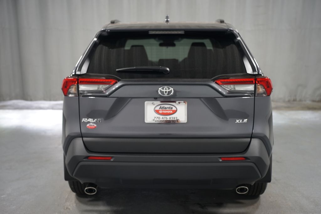 2025 Toyota RAV4 XLE 7