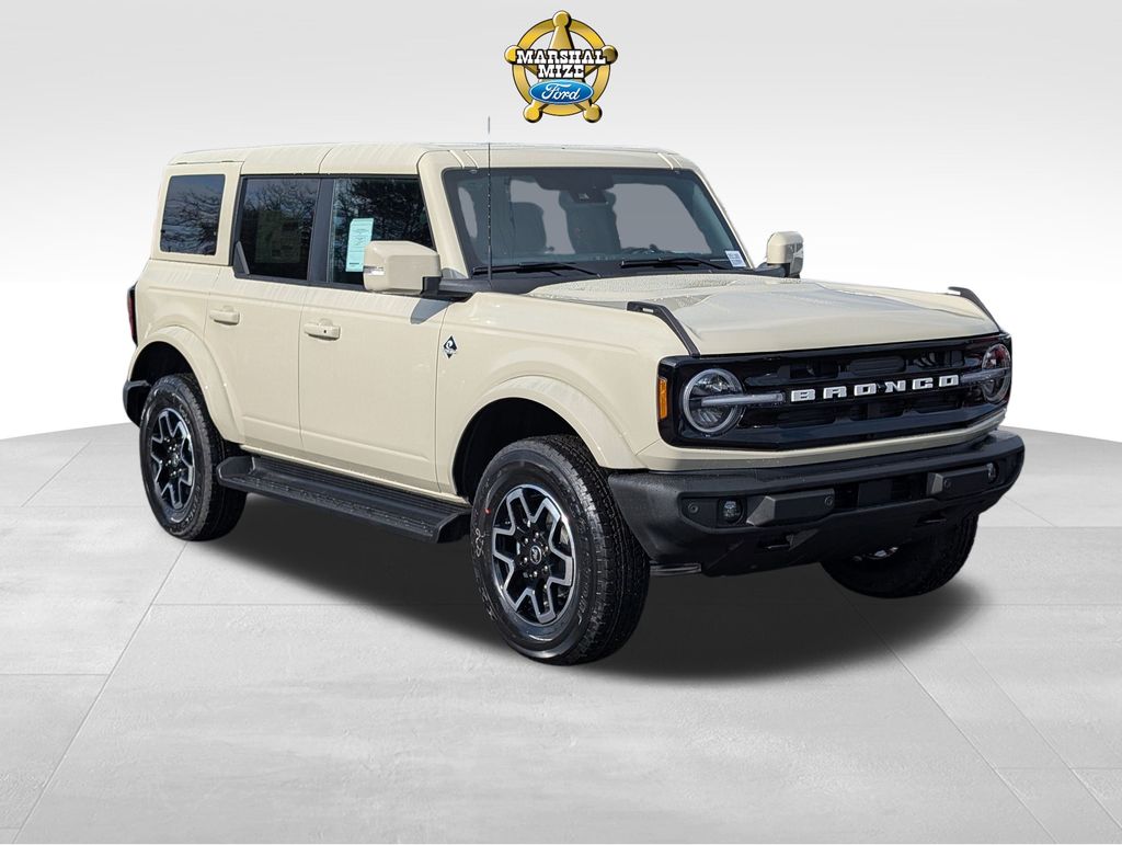 Desert Sand 2025 Ford Bronco Outer Banks 4-Door 4WD SUV / Crossover Four-Wheel Drive Automatic