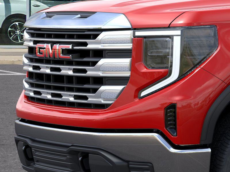 2025 GMC Sierra 1500 SLE 13