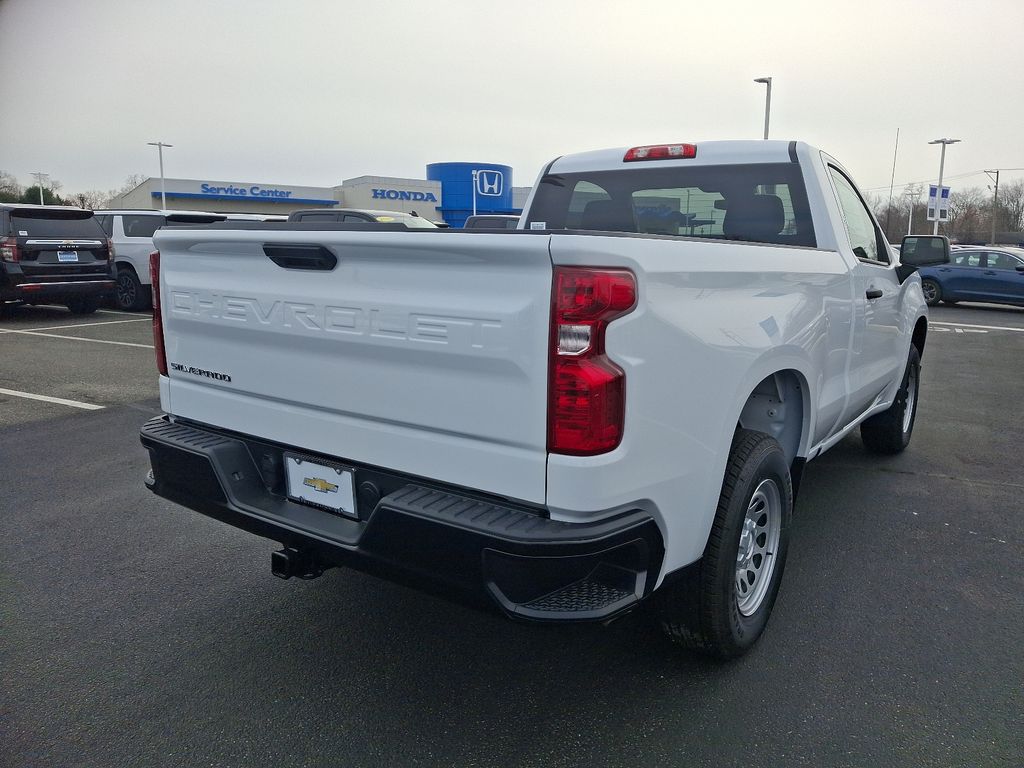 2025 Chevrolet Silverado 1500 WT 6