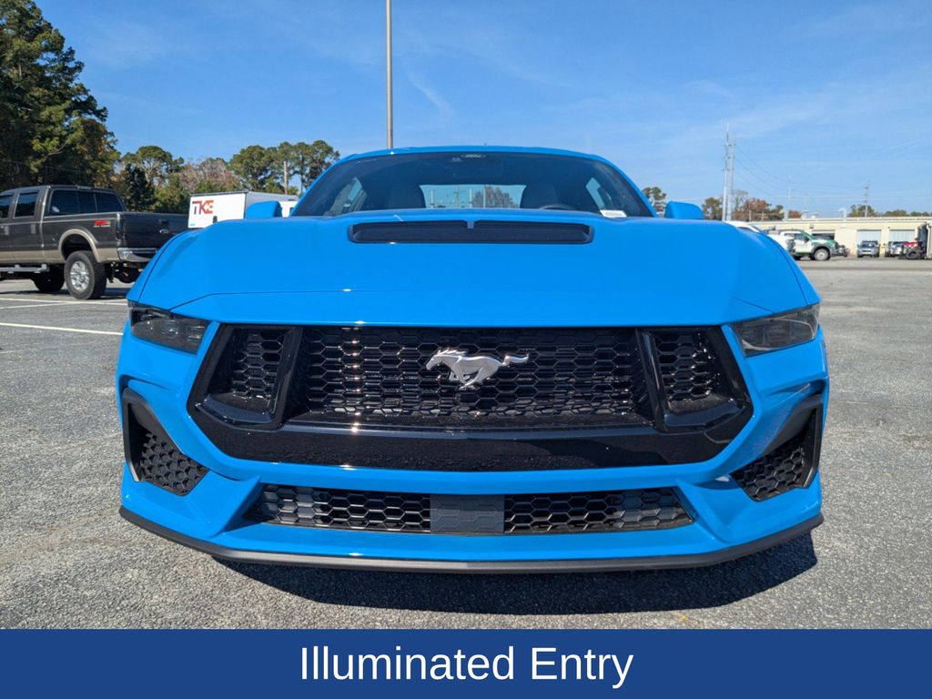 2025 Ford Mustang GT Premium Fastback