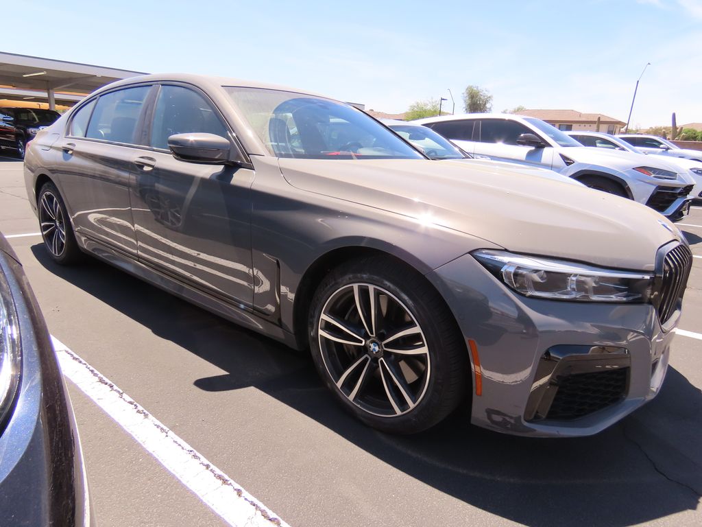 2022 BMW 7 Series 750i xDrive 2