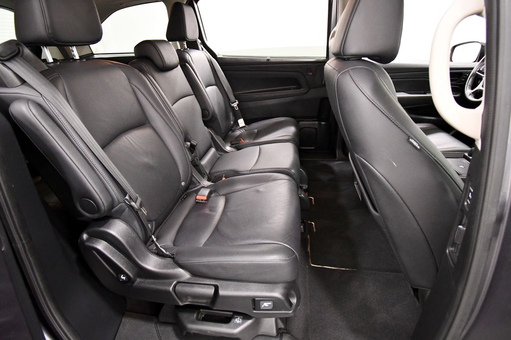 Used 2025 Honda Odyssey Van
