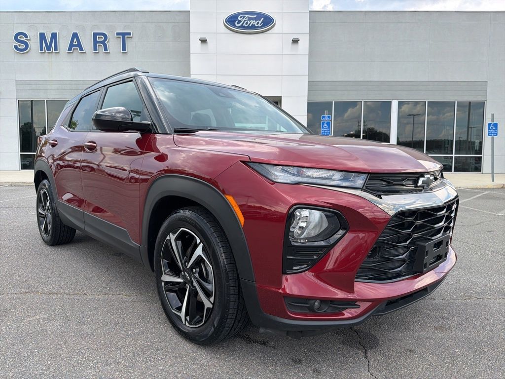 Red (Crimson Metallic) 2022 Chevrolet Trailblazer SUV / Crossover Front-Wheel Drive Continuously Variable Transmission