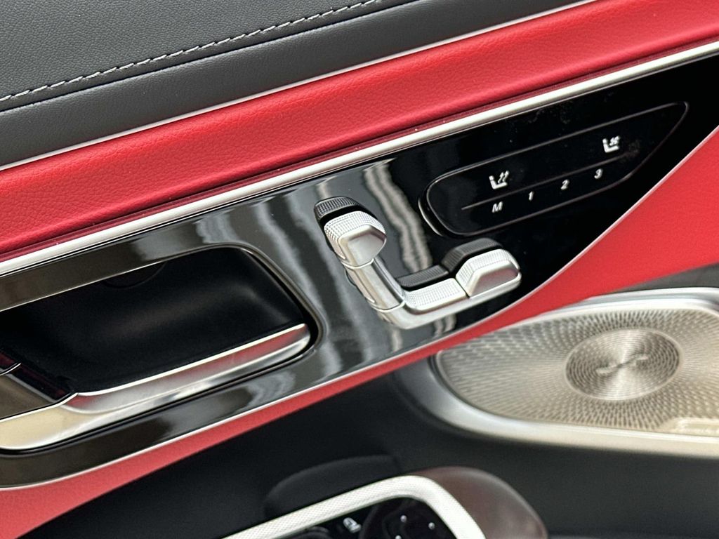 Thumbnail: 2026 Mercedes-Benz CLE - 17