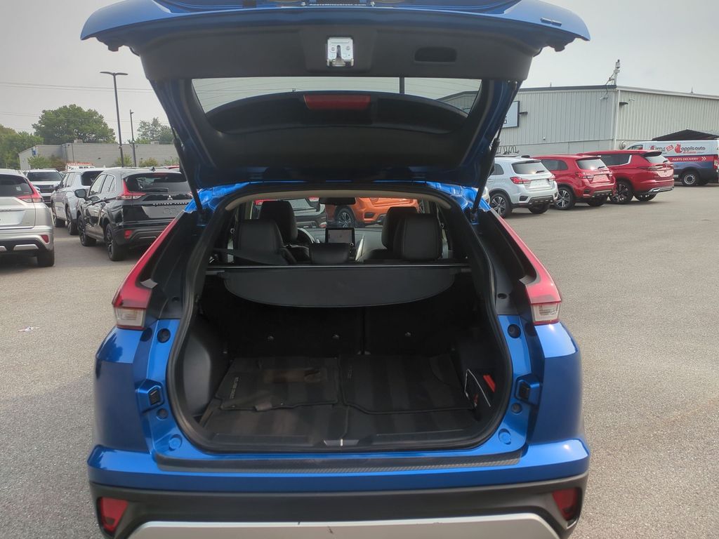 2023 Mitsubishi Eclipse Cross SE