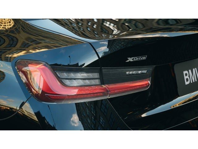 Thumbnail: 2025 BMW 3 Series - 8
