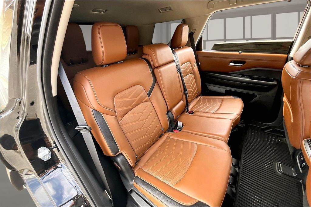 Used 2024 Nissan Pathfinder SUV