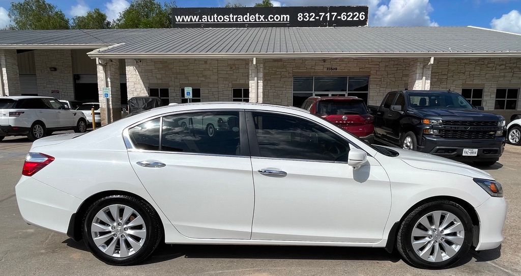 2013 Honda Accord EX-L White at Emmons Autoplex