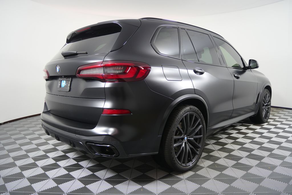 Thumbnail: 2022 BMW X5 - 3