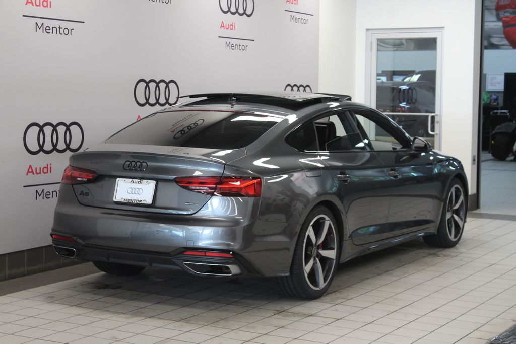 Thumbnail: 2022 Audi A5 - 6