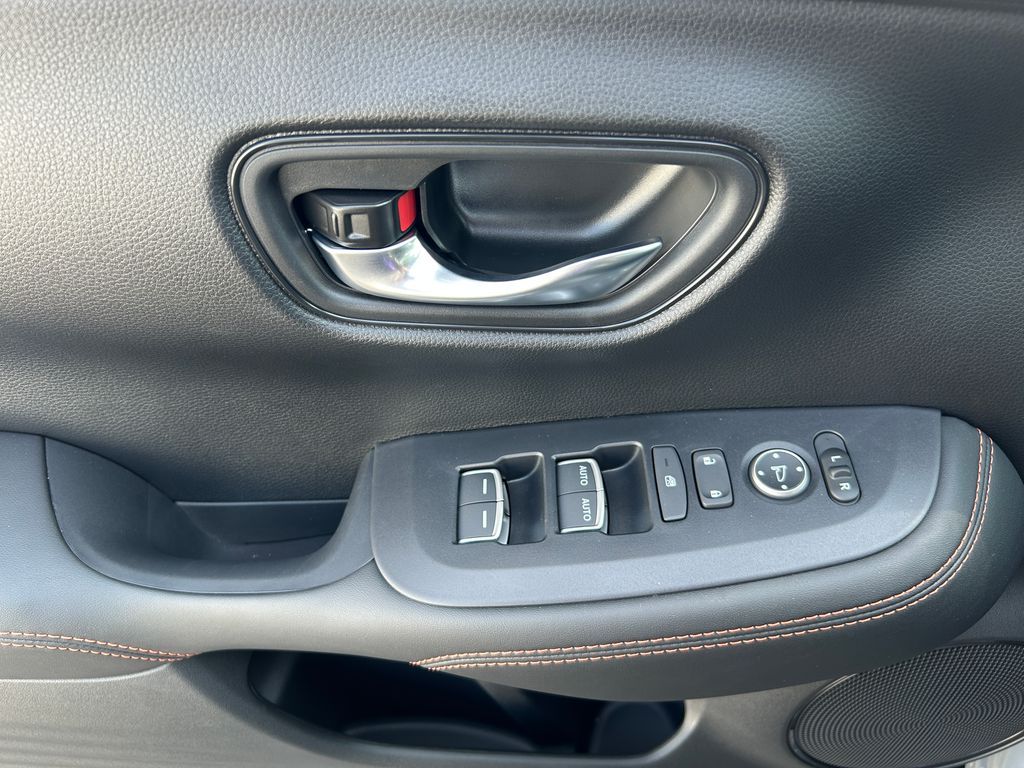 Thumbnail: 2027 Honda HR-V - 25