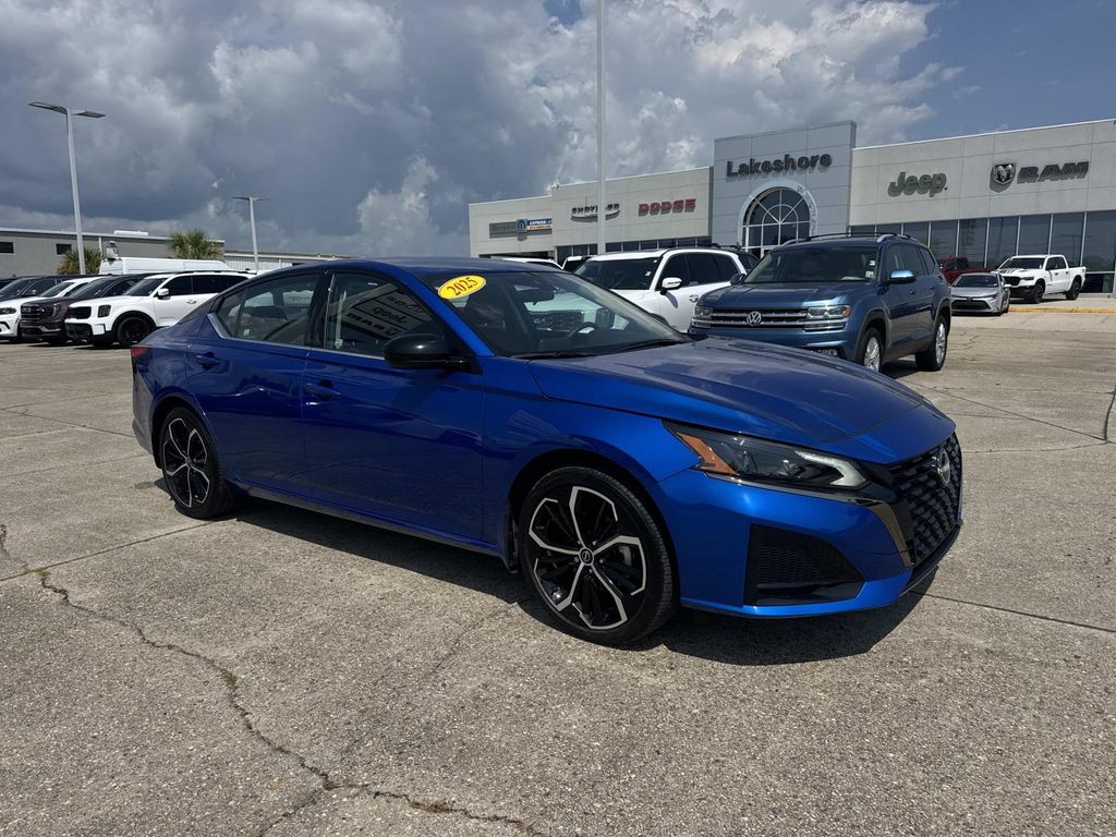 2025 Nissan Altima