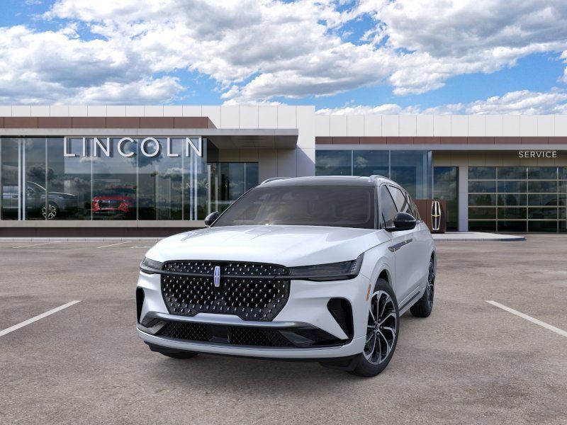 New 2026 White Platinum Metallic Tri-Coat Lincoln Reserve image 2