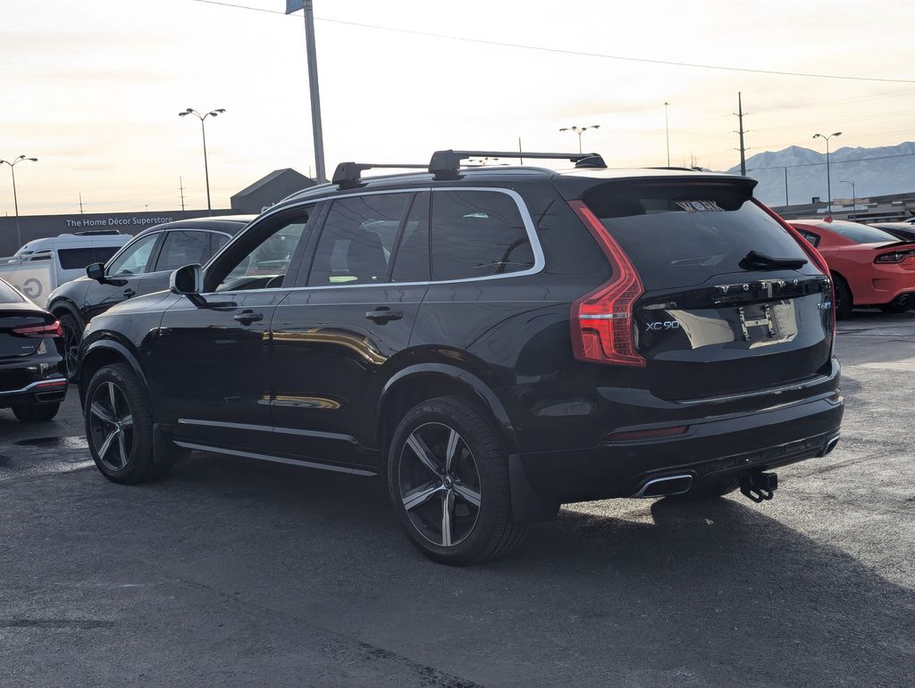 2019 Volvo XC90 T6 R-Design 4