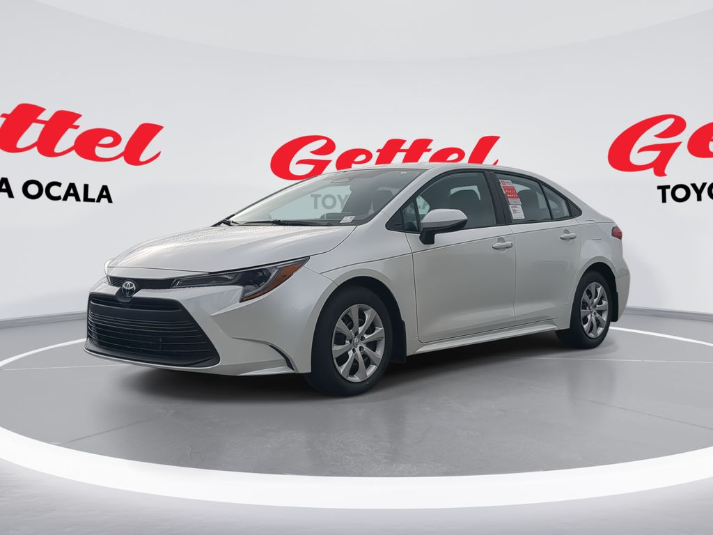 2026 Toyota Corolla LE's photo