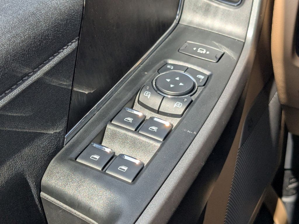 2025 Ford F-250 Super Duty Lariat