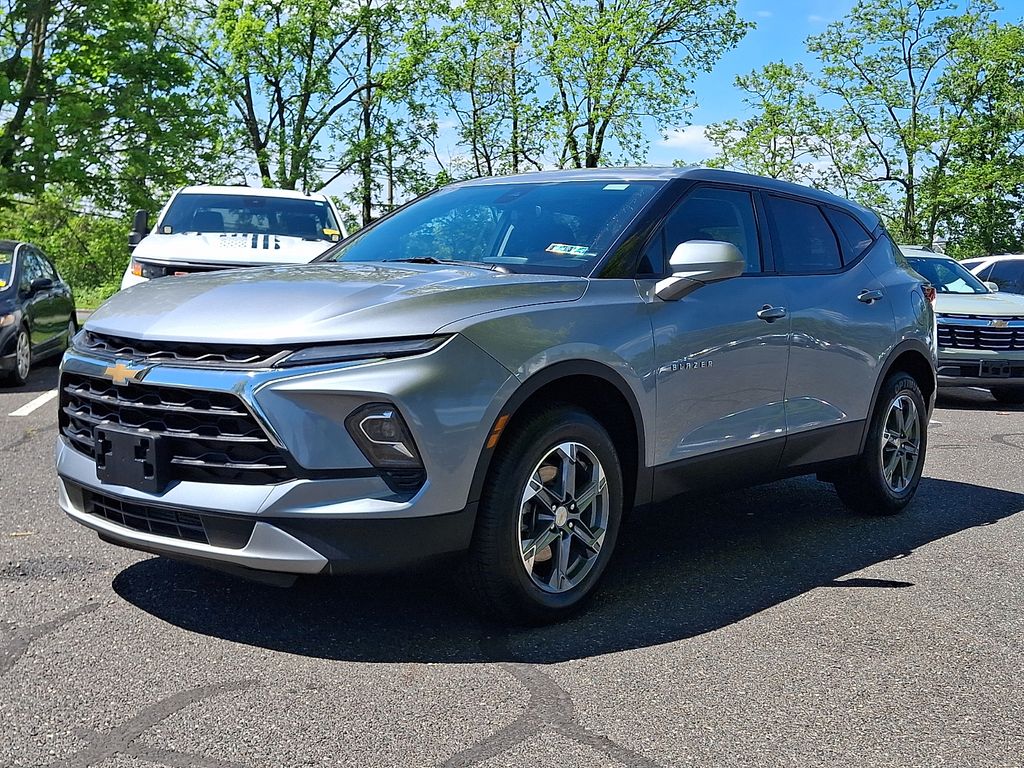 used 2025 Chevrolet Blazer car, priced at $29,005
