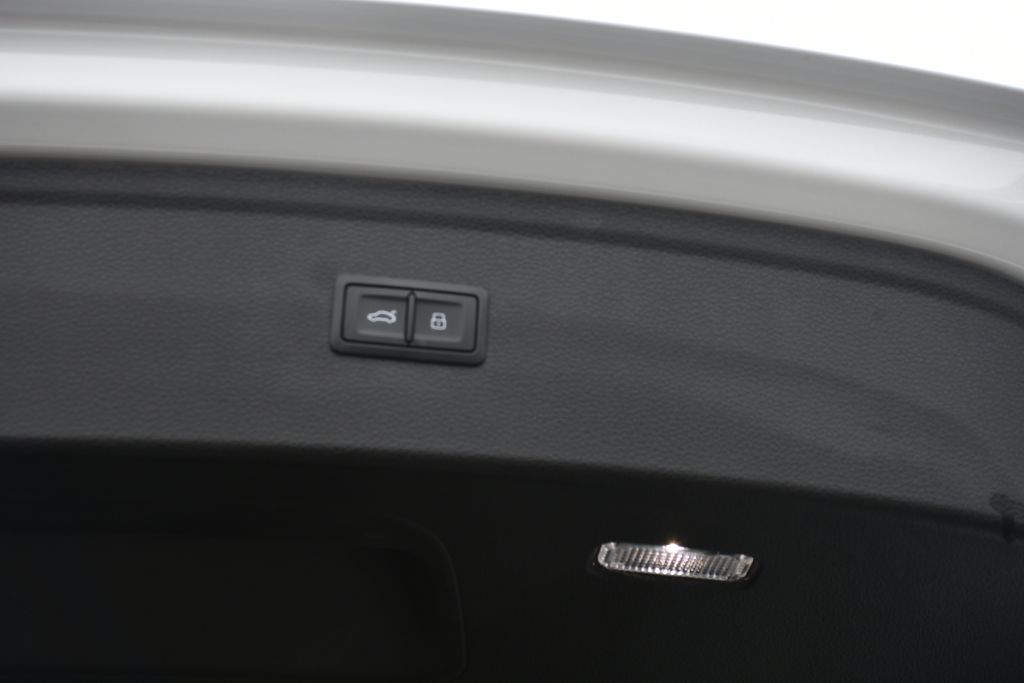 Thumbnail: 2023 Audi Q5 - 23