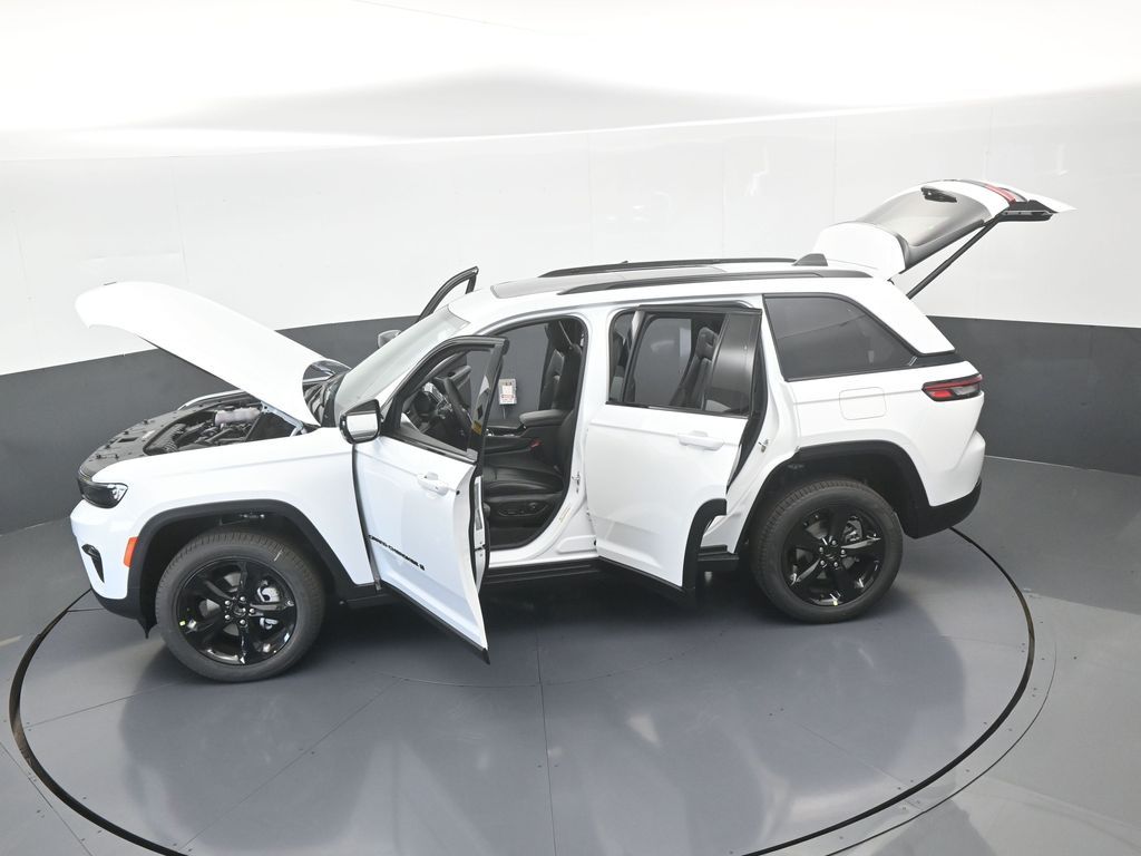 New 2025 Bright White Clearcoat Jeep Limited image 60